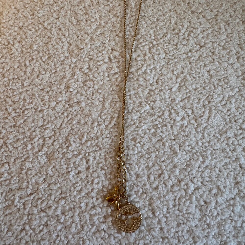 Lisabel Bee White Gold Plating Pendant Swarovski Necklace - Picture 3 of 8